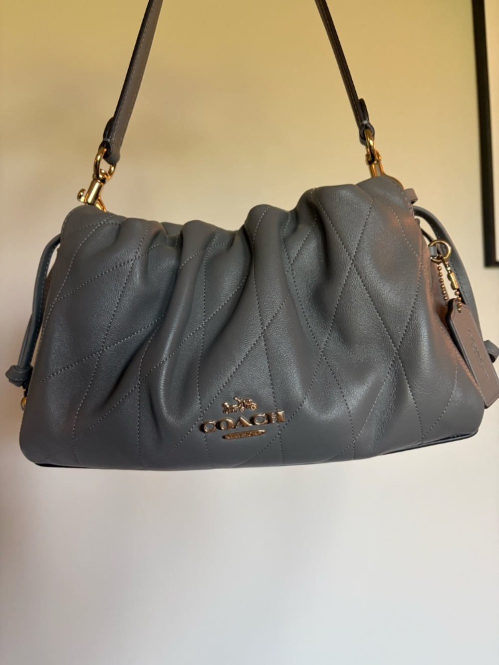 Faye Shoulder Bag With Quilting - Picture 8 of 9